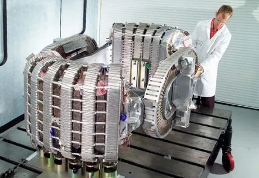 Как защитить космонавтов от смертельной радиации во время полета на Марс