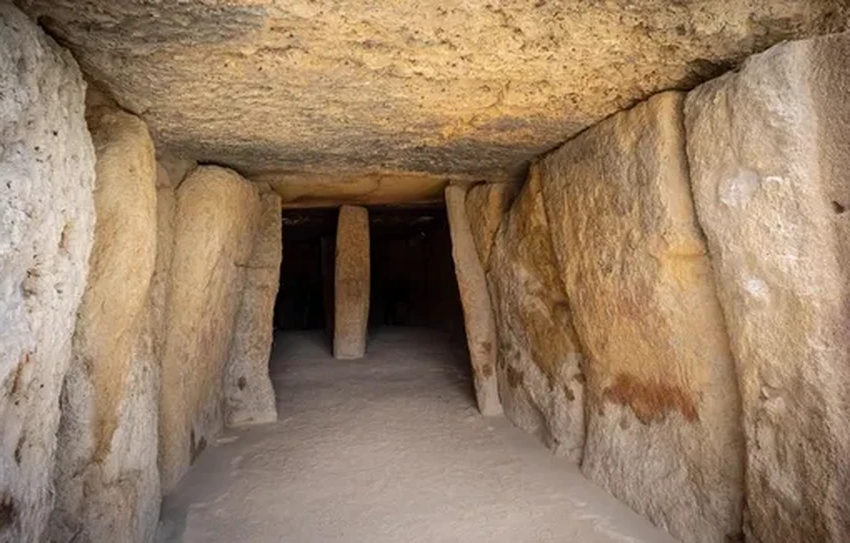Тайна Дольмена Менга: какие секреты геометрии знали древние строители