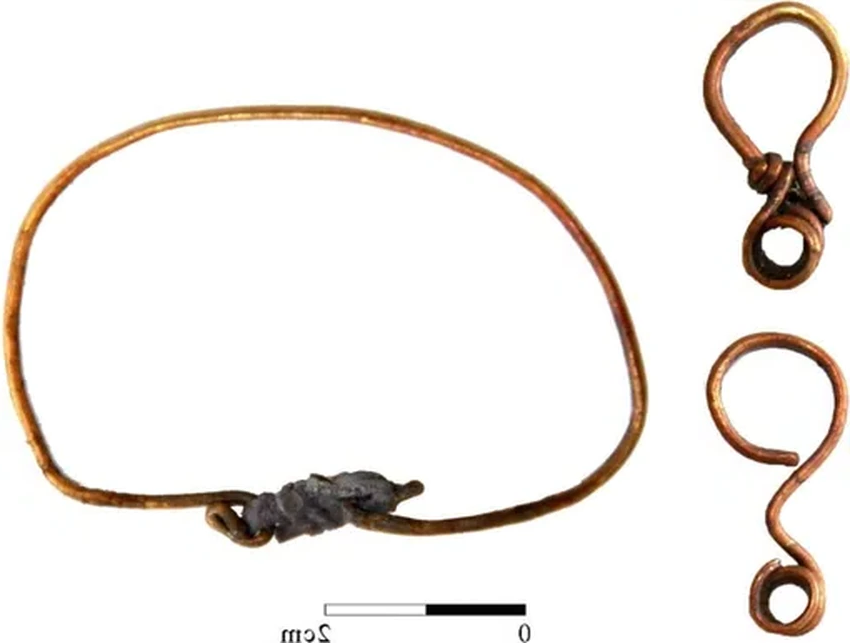 Захоронение знатной женщины XII века найдено в монгольской крепости