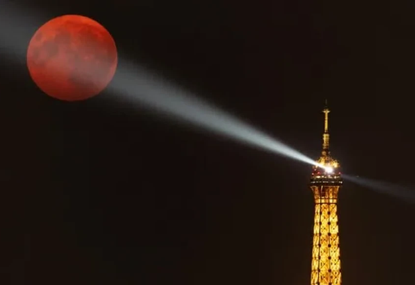 Голубая суперлуна 2024: редкое астрономическое событие и лучшие фото со всего мира