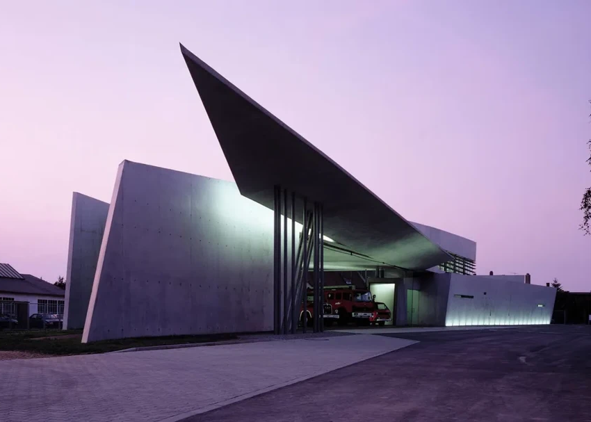 Заха Хадид: малоизвестные факты о жизни и архитектуре легендарной женщины