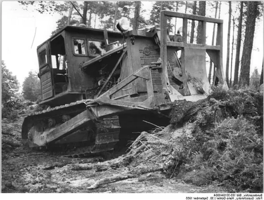 Забытый землевоз СССР: гибкий гигант для стройки века и БАМа