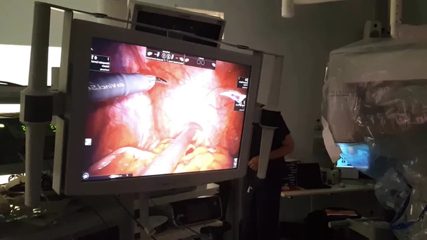 Учёные создали светящийся краситель для точного удаления рака