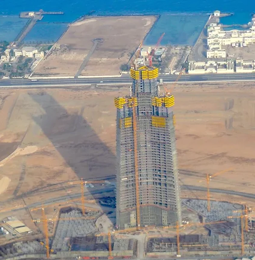 Кто первым построит небоскрёб выше километра: гонка Ближнего Востока