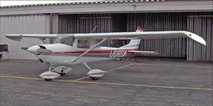 Почему у самолетов загнуты вверх концы крыльев и можно ли их опустить