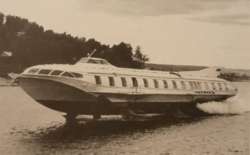 Гиганты на подводных крыльях: как работали суда «Спутник» и «Вихрь»