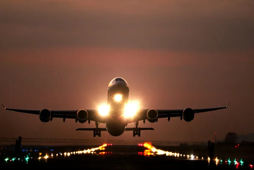 До какой скорости нужно разогнаться самолету, чтобы оторваться от земли?