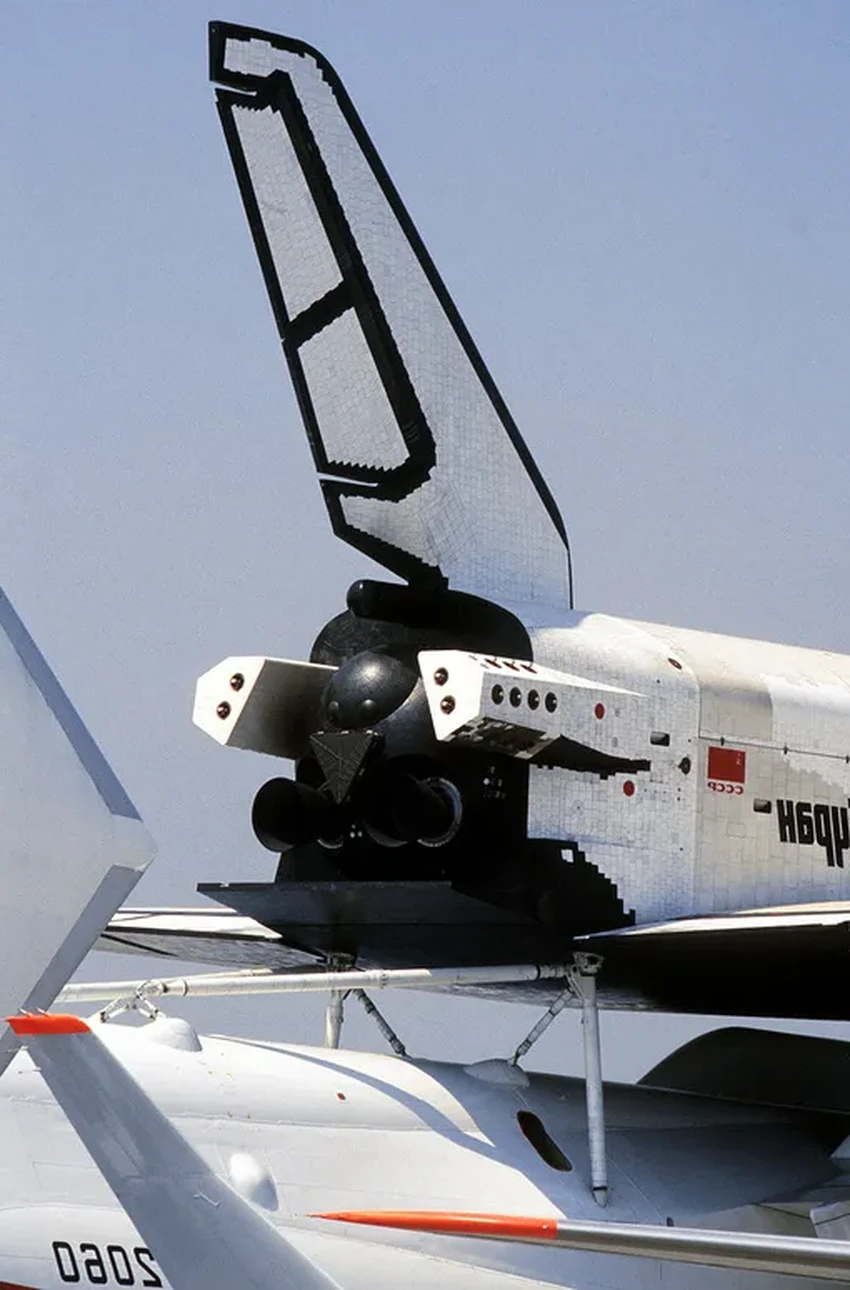 Буран и Шаттл: главные отличия советского и американского челноков