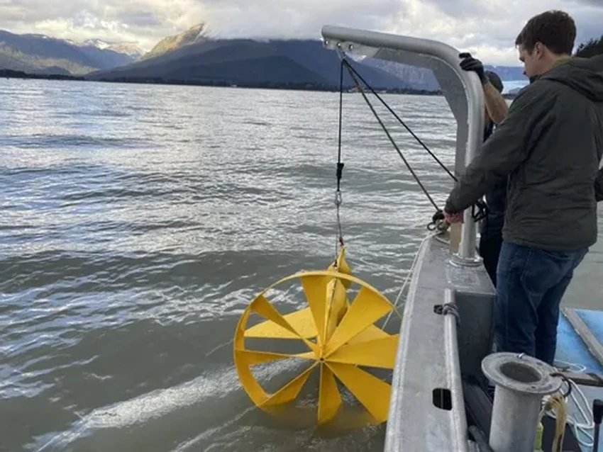 Бесплатная энергия для яхт: как зарядить судно на стоянке с помощью течения