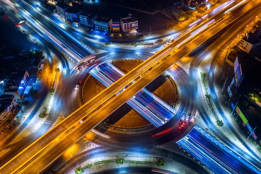 Искусственный интеллект для государства: как ИИ меняет госуправление и безопасность