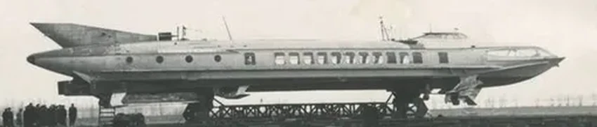 Невероятные истории советского газотурбохода «Буревестник»: от огненных испытаний до столкновений