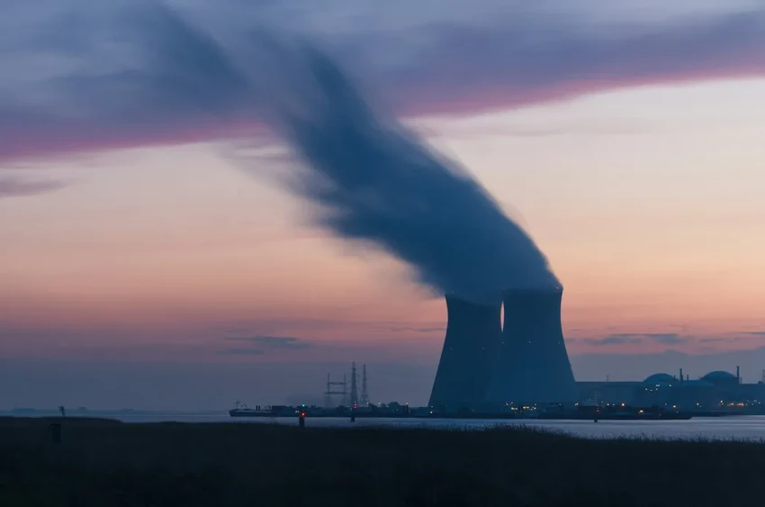 Геополимеры из золы ТЭЦ: как отходы превращают в прочный строительный материал