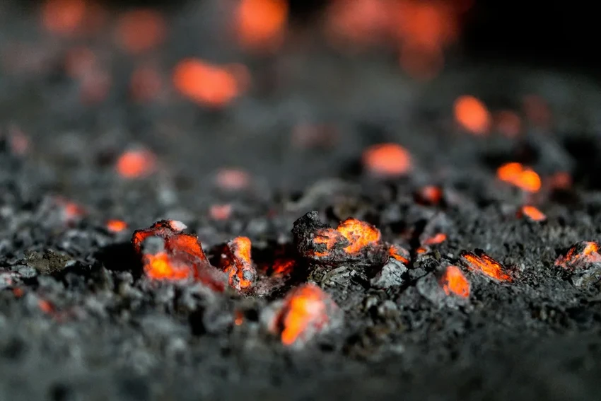 Геополимеры из золы ТЭЦ: как отходы превращают в прочный строительный материал