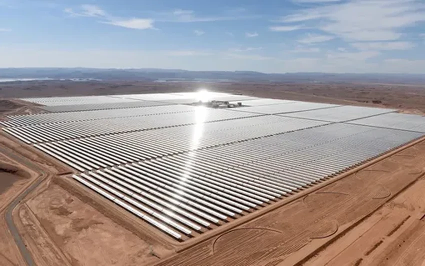 Корабль-гигант проложит кабель из Сахары для электросети Европы