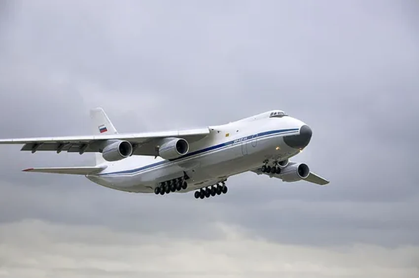 Гиганты авиации: почему современные самолеты уступают в размерах