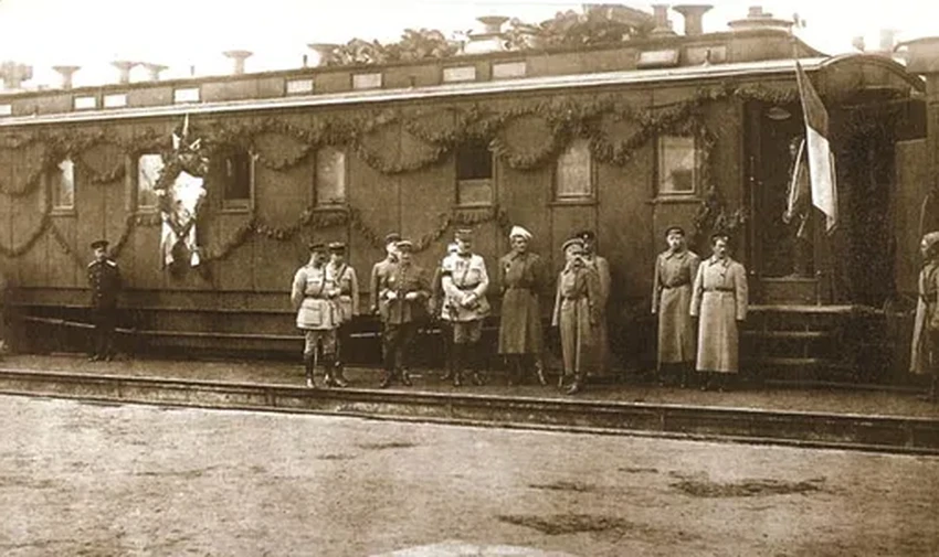 Что такое литерный поезд: история, принцип работы и секреты особых составов