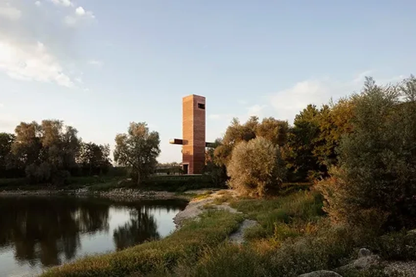 Земляная башня в Германии: как строят из грунта в XXI веке