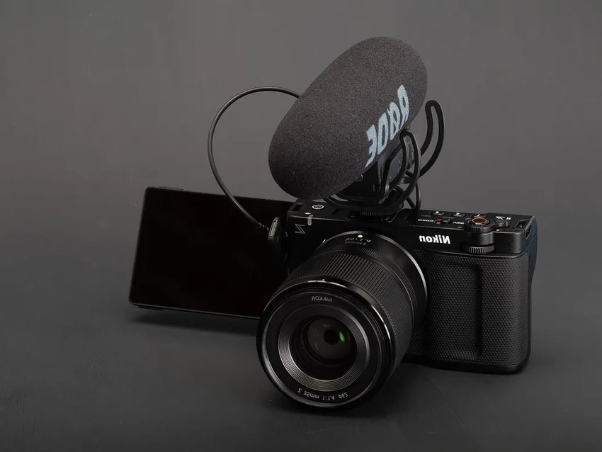 Лучшие камеры 2025 года: чем отличились Nikon, Sony и Canon