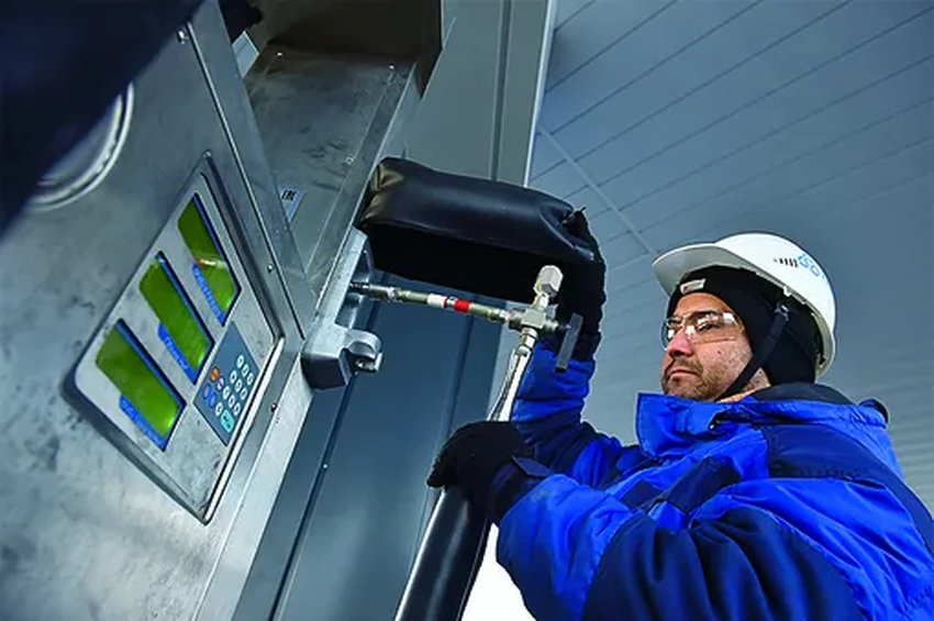 В Норильске открыли самую северную заправку для машин на метане. Как это работает?