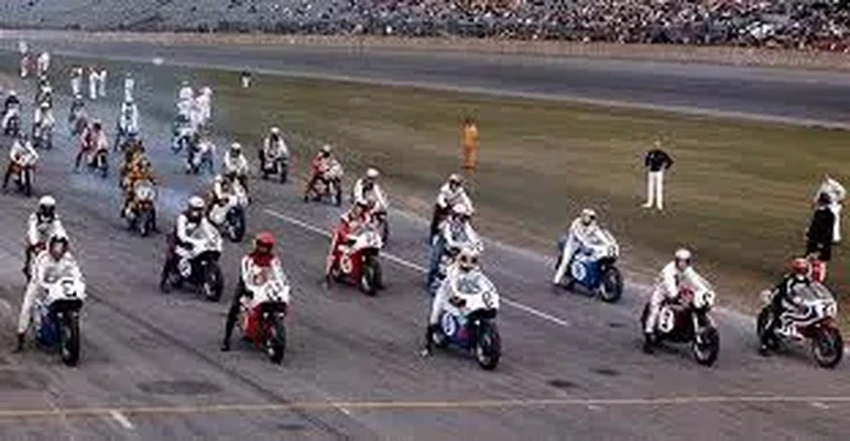 Почему мотоциклы Kawasaki стали зелёными: история дерзкого маркетингового хода