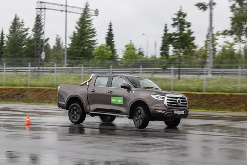 Ikon Autograph: Тест-драйв новых шин — что осталось от легендарной «Хакки»?