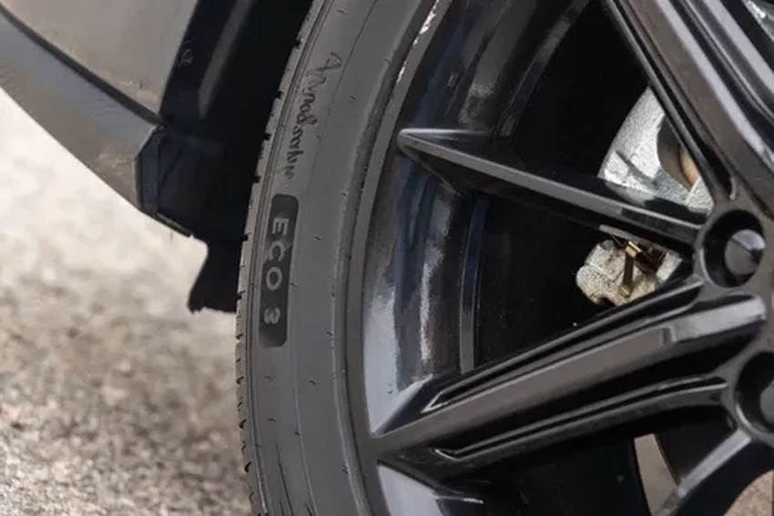 Ikon Autograph: Тест-драйв новых шин — что осталось от легендарной «Хакки»?