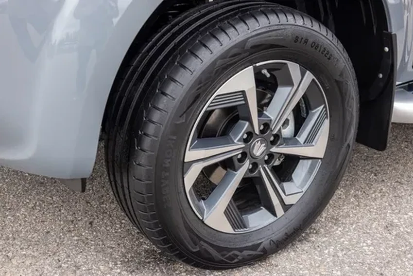 Ikon Autograph: Тест-драйв новых шин — что осталось от легендарной «Хакки»?