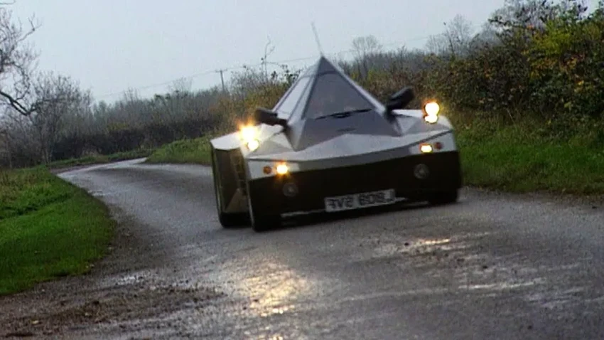Автомобиль-невидимка: реально ли скрыться от дорожных радаров и камер?