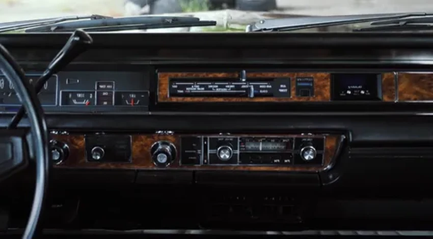 ГАЗ-14 «Чайка» и Nissan President: неожиданное сравнение правительственных лимузинов