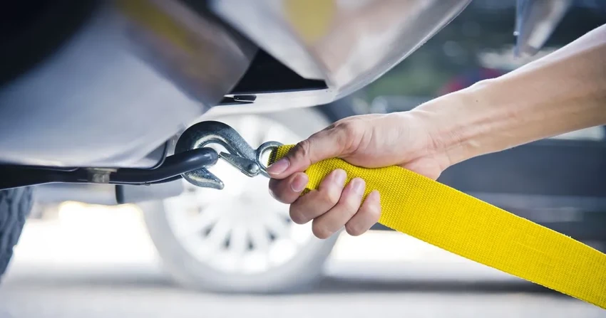 Какой буксировочный трос выбрать: сравнение строп для города и бездорожья