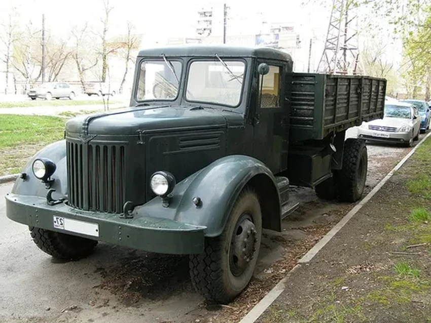 После войны: на каких автомобилях и автобусах начиналась новая жизнь СССР