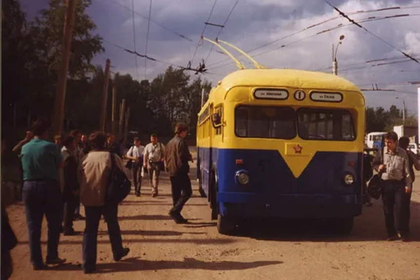 После войны: на каких автомобилях и автобусах начиналась новая жизнь СССР