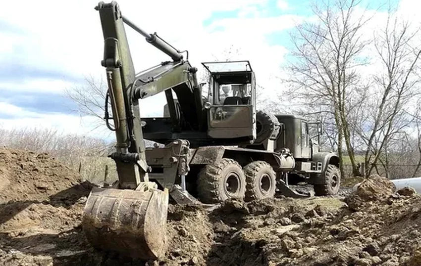 От грузовика до мостоукладчика: 10 военных спецмашин на базе КрАЗа