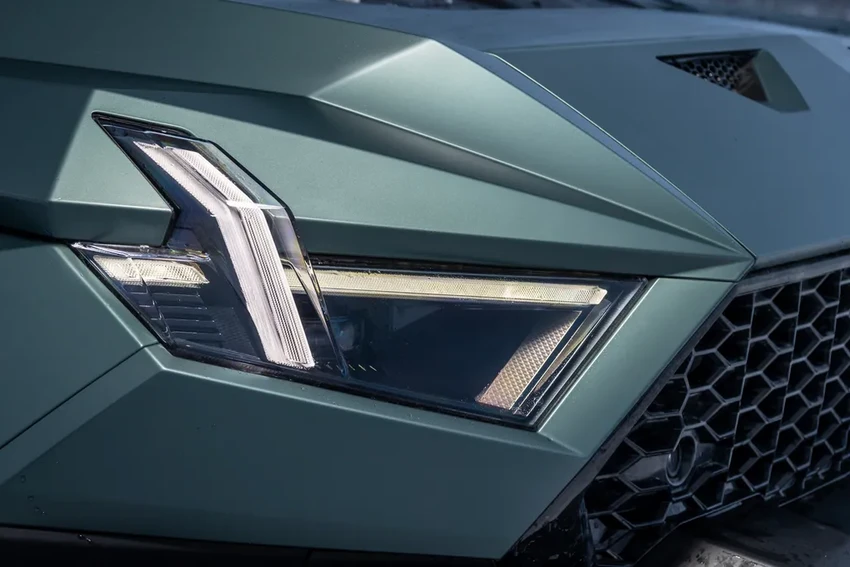 Гибридный внедорожник M-Hero I: армейские технологии для гражданских дорог