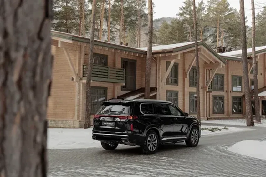 Обновлённый Exeed VX: что получилось у флагмана, а что — всё ещё слабое место