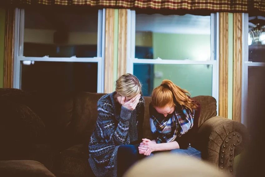 Горе меняет ДНК: как потеря близкого ускоряет биологическое старение организма