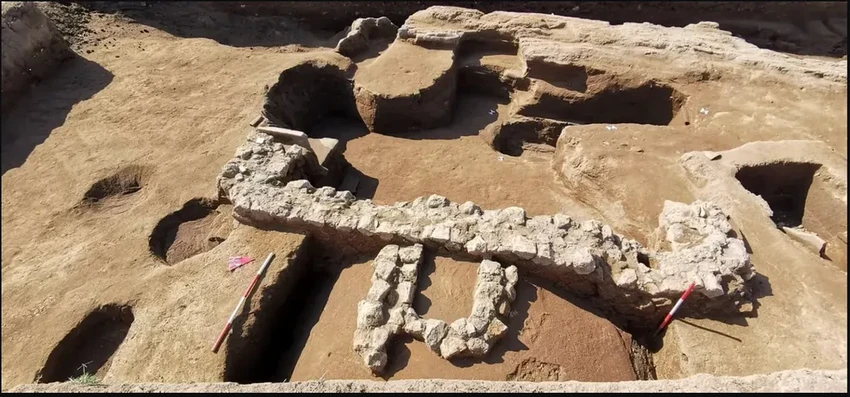 В гробнице Цербера обнаружена мумия возрастом 2000 лет