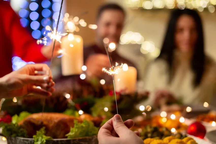 Новогодние каникулы и майские праздники в 2025 году: официальный календарь выходных