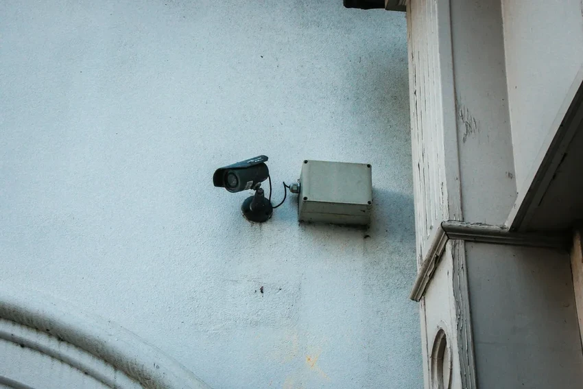 Мистер Улыбка: как в Японии ИИ оценивает эмоции продавцов