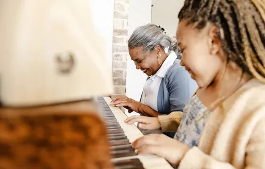 Почему музыкальная память не стареет: открытие учёных о памяти и мелодиях