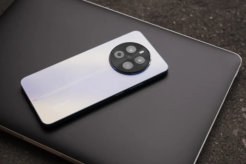 Где безопасно хранить фото и файлы: выбираем лучшее хранилище