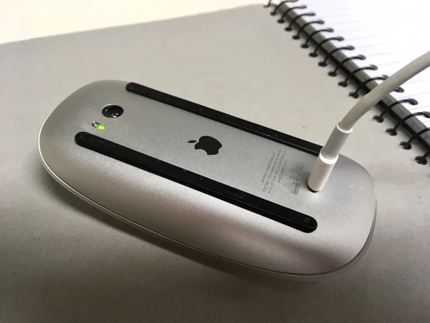 Эволюция Apple Mouse: от шарика до сенсора за 40 лет