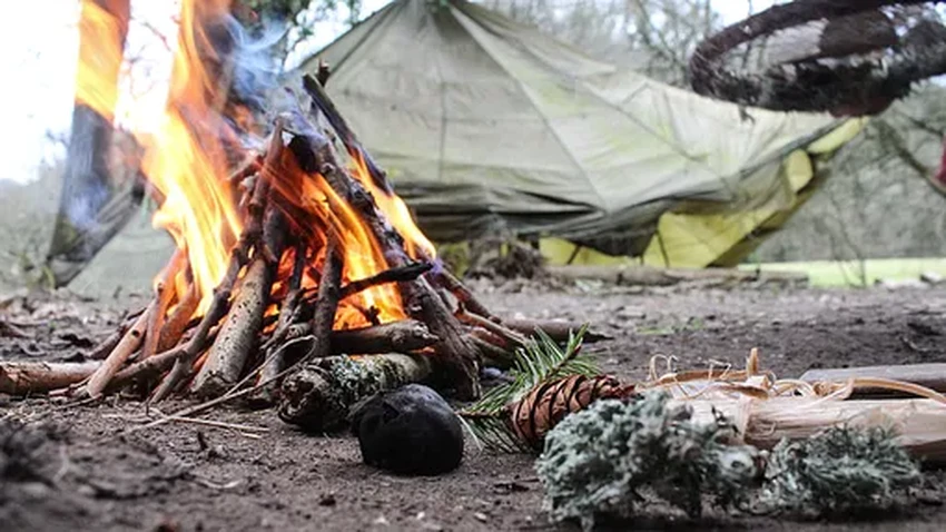 Запомнить всё о костре: 4 зоны, 5 правил и как тушить на торфяниках