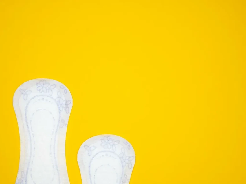 Новый наполнитель превращает менструальную кровь в гель: как это работает