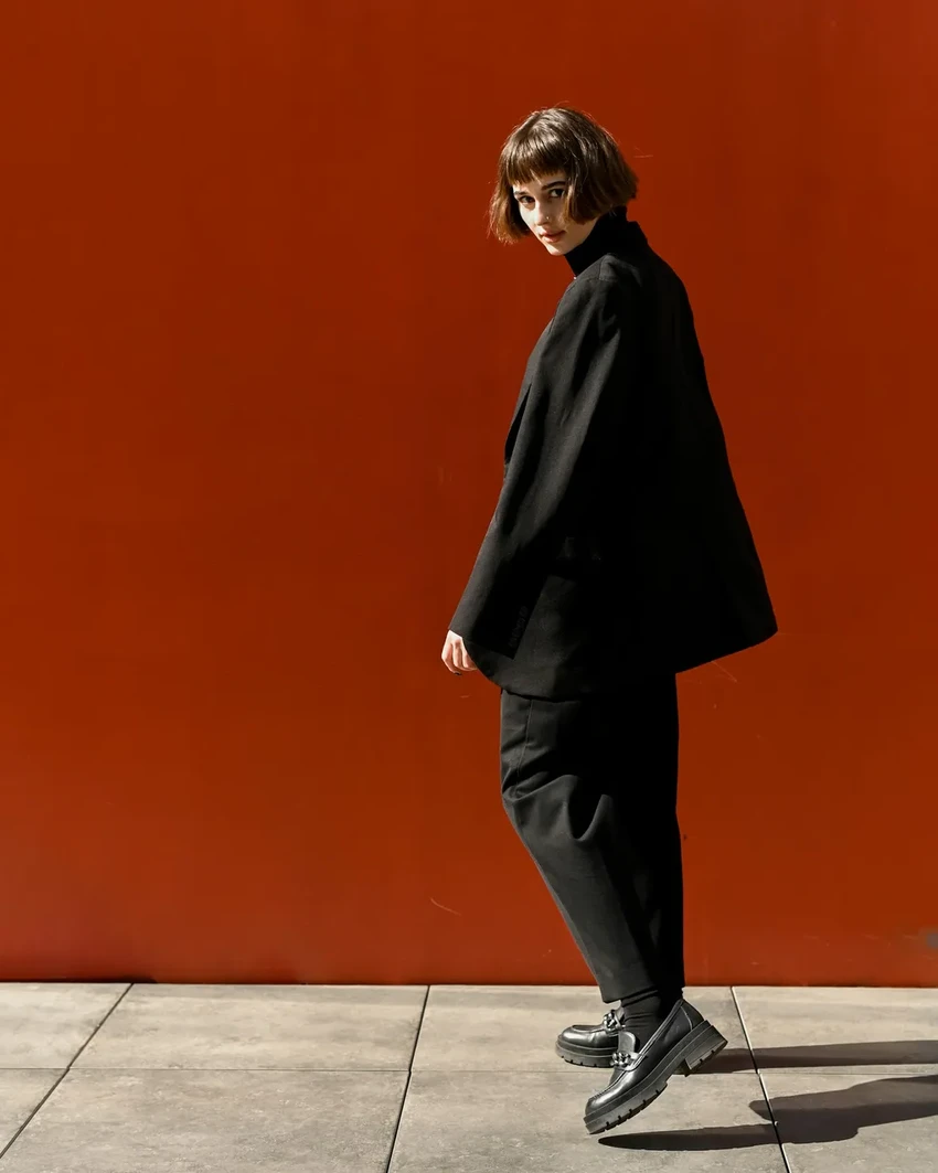 Нарциссизм с годами слабеет: что говорит наука о взрослении