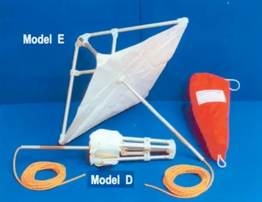 Эксперимент: какие способы заделать пробоину в яхте работают на самом деле
