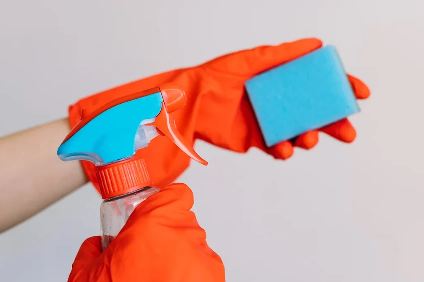 Как убрать липкость с резины на пульте, зонте и других вещах