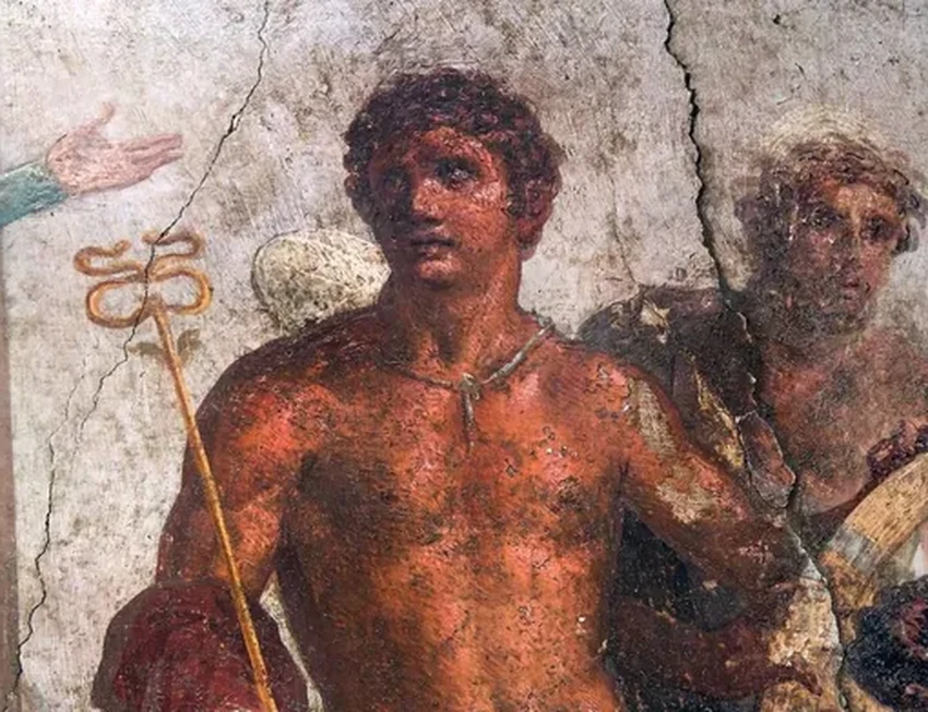 Статуя Гермеса: как находка в древней канализации раскрыла тайну IV века