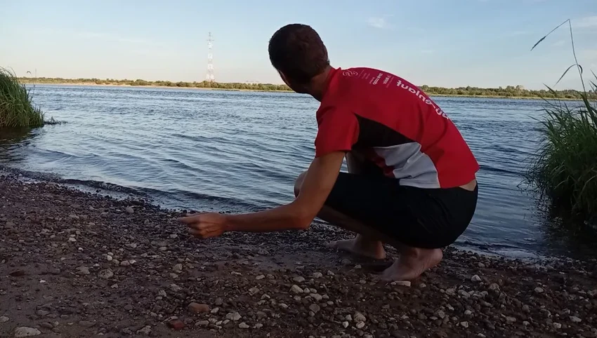 Как пускать камни по воде: техника броска в 4 шага для новичков