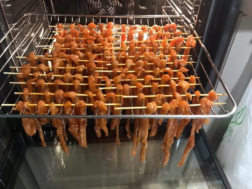 Неожиданные способы использовать решетку духовки: от тостов до домашних чипсов